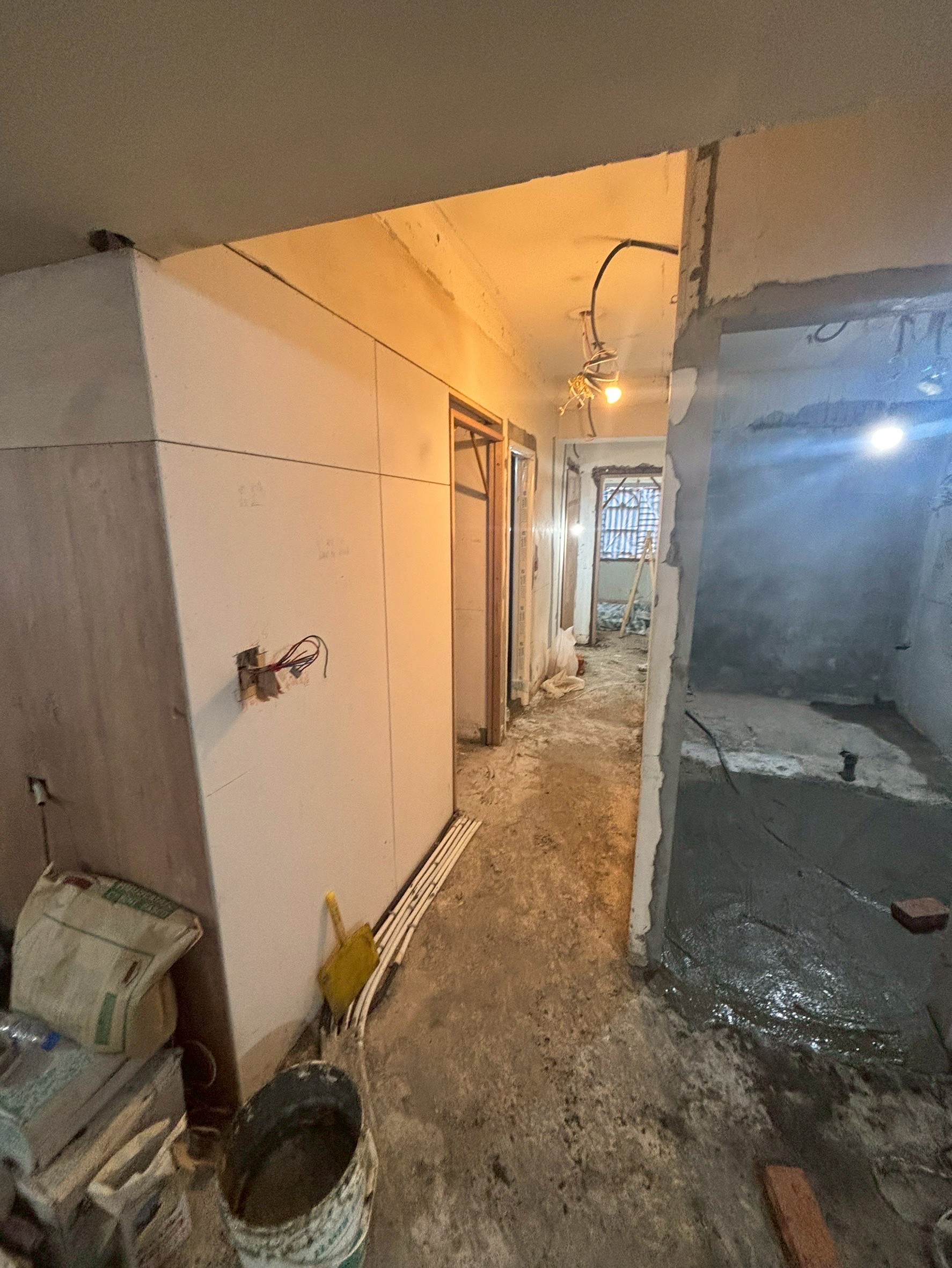 新莊幸福路見底至RC或SRC層部分泥作抹牆 施工紀錄