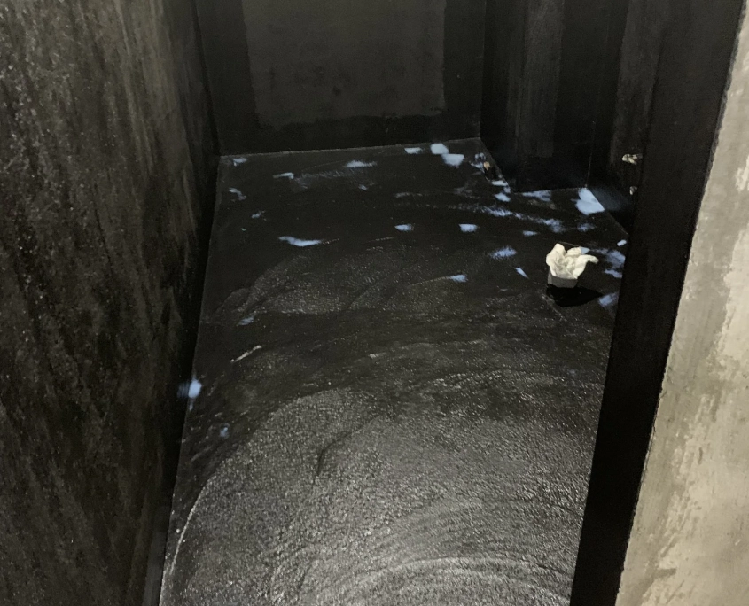 地面與牆角連續覆蓋