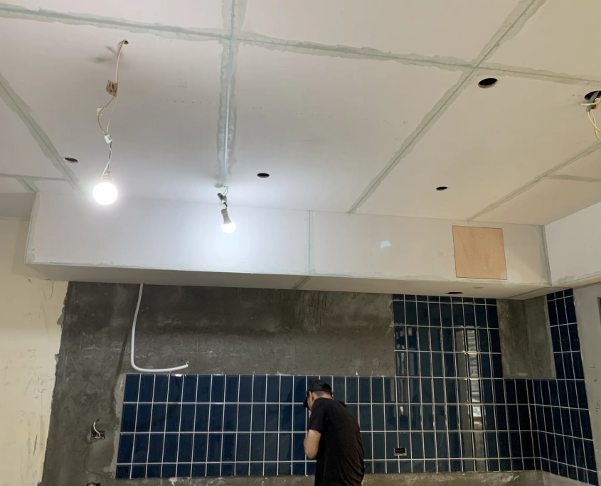 照明點位與板縫同步確認