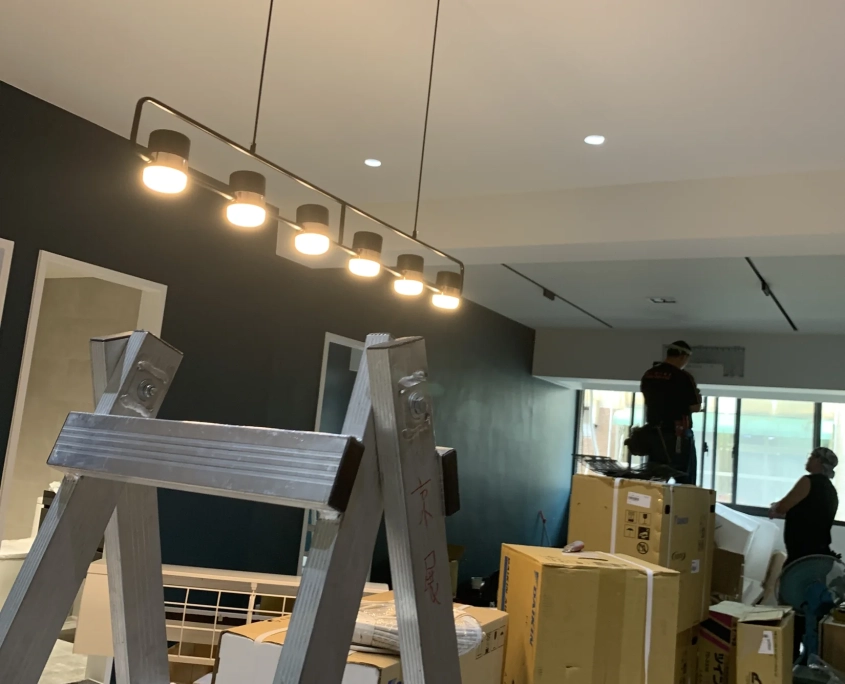 餐桌吊燈建立用餐中心