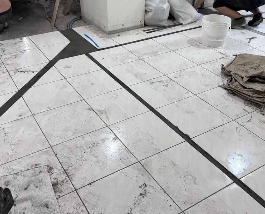 中和自強住宅翻新｜公共區地坪修整