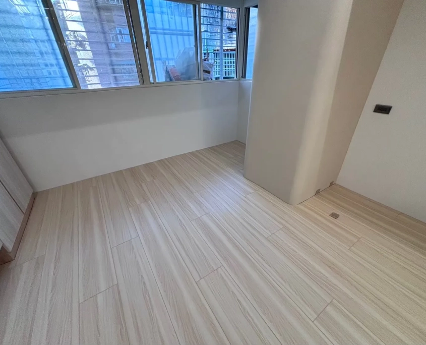 中和自強住宅翻新｜窗邊木地板收邊