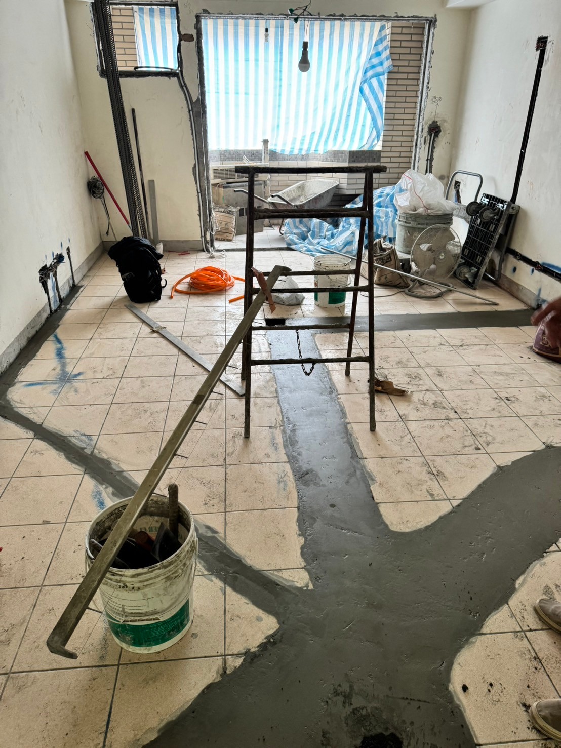 內湖康寧路案例｜泥作修補與打底施工紀錄