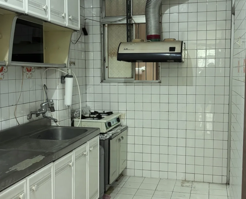 文山辛亥老屋翻新前的廚房與舊廚具
