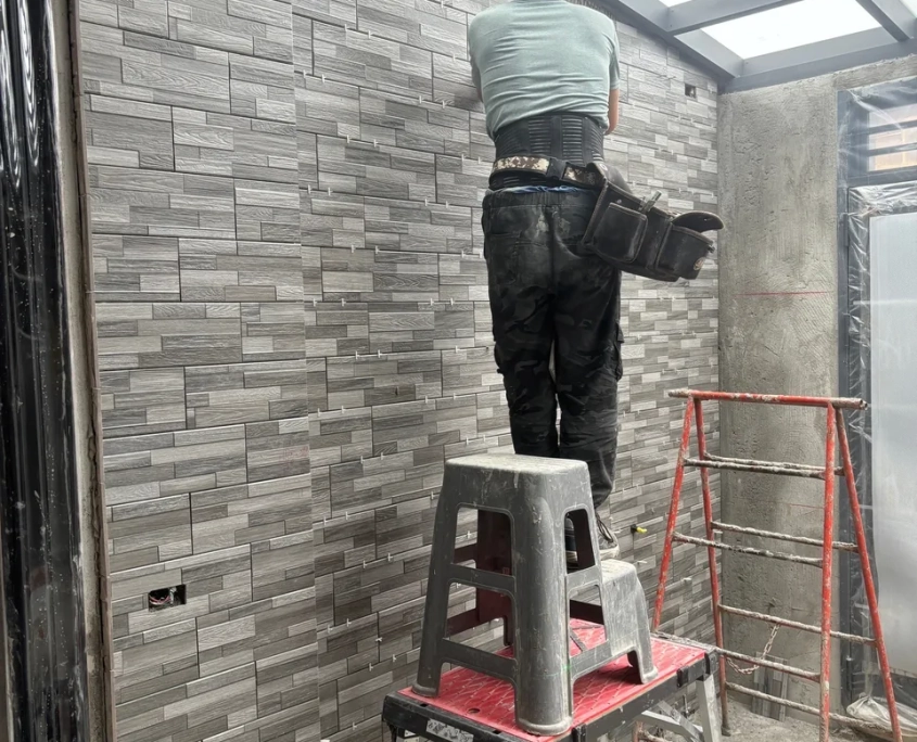 中山合江老屋翻新 06/04 工程專員巡場紀錄:貼磚