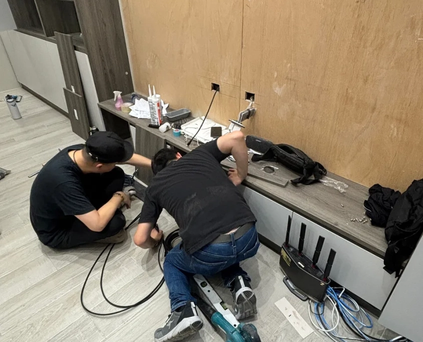 中山合江老屋翻新 08/14 工程專員巡場紀錄:系統櫃安裝