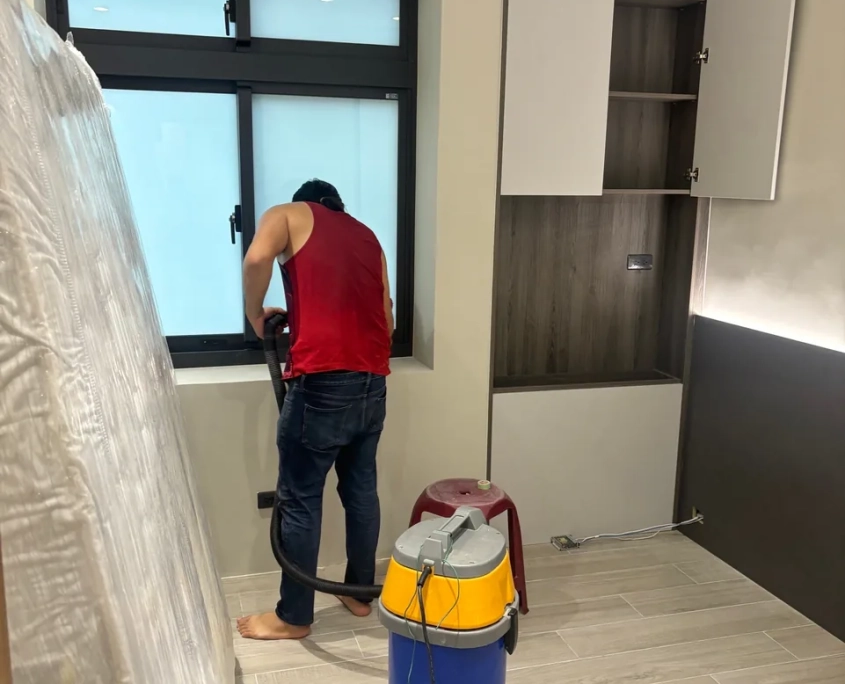 中山合江老屋翻新 08/18 工程專員巡場紀錄:清潔